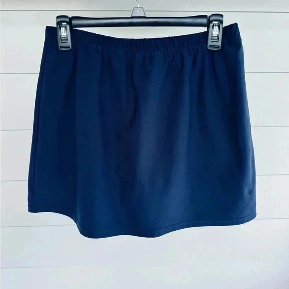 Nike‎ Women’s DriFit Navy Blue Tennis Golf Skirt Size Large Embroidered Logo - Picture 4 of 6